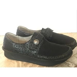 Alegria DEN-435 Women Black Embossed Leather Neoprene Shoes Size 40 US 9